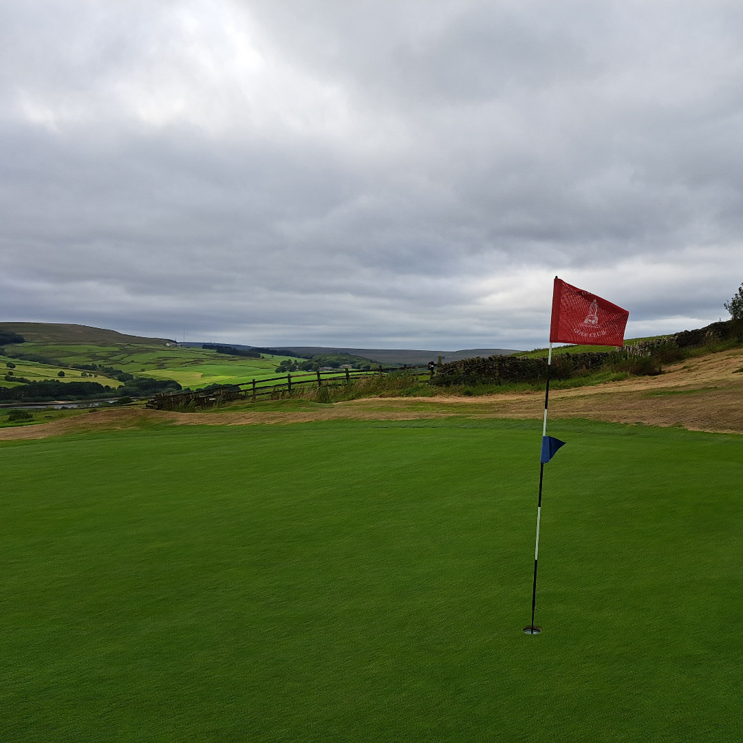 SyngentaTurfUK's tweet photo. Science never stops. So nor do we. 

Great to visit Keith at #DarwenGolfClub to take some readings for the ongoing turf health trials. Looking good!

> https://t.co/tLZMR1WSV8

#TurfScience #GolfCourseResearch #TurfHealth #GolfCourseManagement #Greenkeeping #DarwenGolfClub #FieldTrials #ScienceInAction