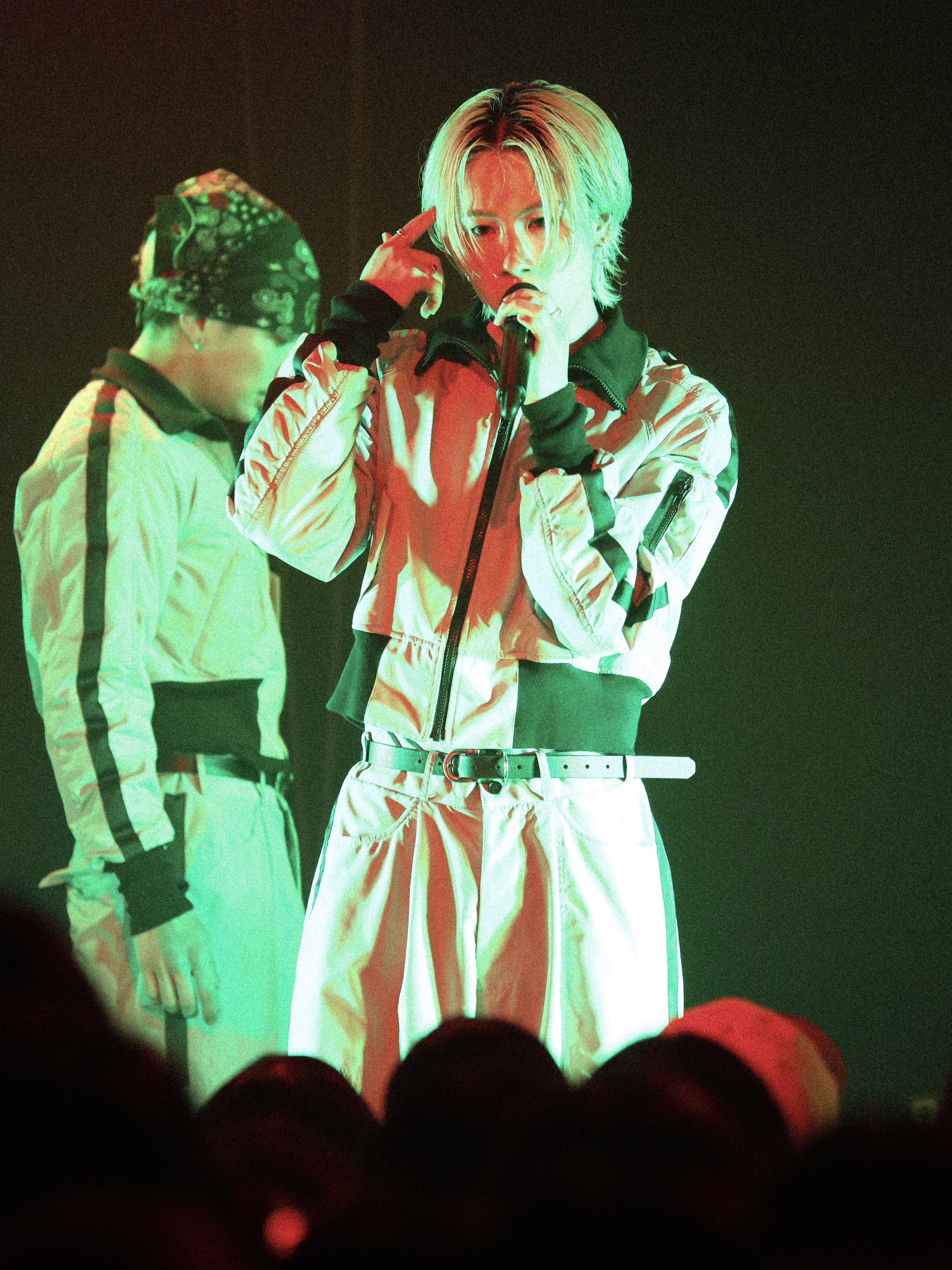 WOLF HOWL HARMONY ロンT WOLF HOWL HARMONY ロンT