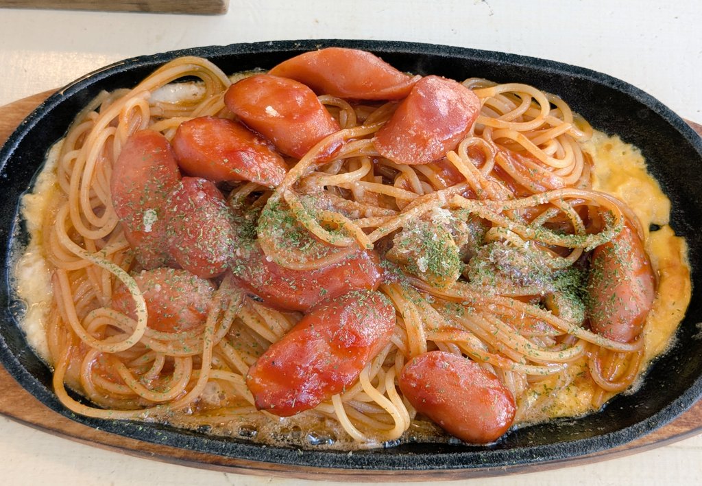 Pp1Zf1's tweet photo. 今日のランチは久しぶりのお店。
「spice curry pasta&amp;coffee Dishes」
シンプルだけど、メチャ美味かった〜🍝

#糸島 #ナポリタン #おいしいパスタがあると聞いて https://t.co/QuX34oBraj