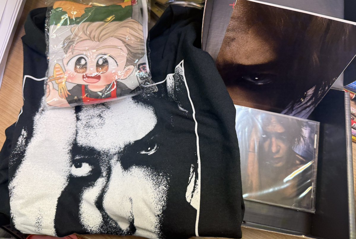 ได้รับเสื้อพิแจ๊คเรียบร้อยแล้วน่ะคะแพคมาดีมาก👏🏻🙏🏻
 #rvforwanwann