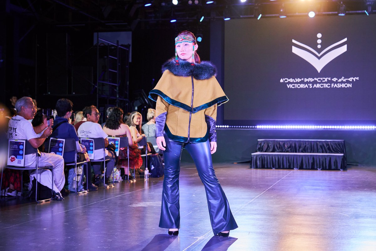 Le 🇨🇦 est fier d’avoir co-dirigé #TeAratini à l’#Expo2025Osaka pour la #SemaineDesPeuplesAutochtones. Aînés, artistes &amp; entrepreneurs autochtones ont partagé idées, mode, gastronomie et performances autour de la #régénération et du #respect.

#InspirerDesVies