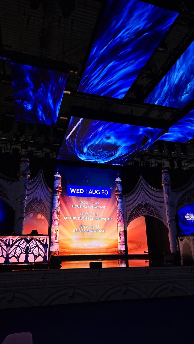 IT'S SHOW TIME 💙 Come see us in Hall 8°