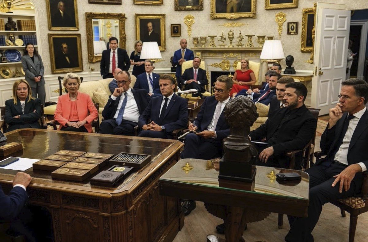 - Meloni is regretting her life choices
- Vdl is having a fun inner conversation
- Merz is wondering if they have bratwurst for lunch
- Macron zoned out 20 minutes ago
- Stubb is drawing reindeers
- Zelenskyy is biting his tongue
- Rutte is applying Joey Tribbiani's acting trick