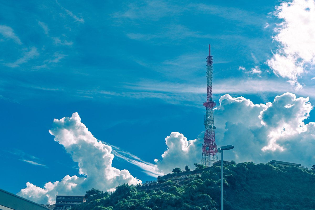 gustfronty797's tweet image. Melancholy blue