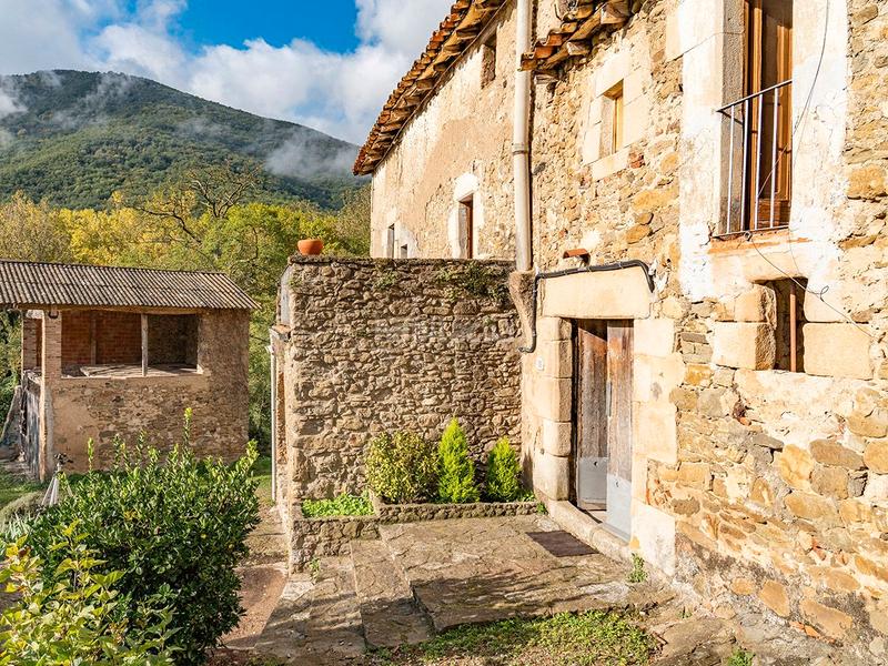 ArmengolJm (@armengol1714) on Twitter photo Bon dia!!!! Masies de la Garrotxa
Un patrimoni valuós que cal protegir.
<a href="/mo_ro_es/">Montse</a> <a href="/ASerratCliment/">Antoni Serrat Climent</a> <a href="/Marllum3/">Marllum</a> <a href="/nadeu_pujol/">PNM@ FCB 🤗♥️💙♥️💙⚽</a> <a href="/MarcelinaPepeta/">gota xinesa🏴</a> <a href="/LluisMolin89719/">Lluis Molins</a> <a href="/EvamolloNov/">Eva Molló</a> <a href="/cuarda29/">Anna Duran #jo acuso</a> <a href="/lotemplat/">Amador @LoTemplat</a> <a href="/Dpujado77/">David Pujadó i Cercó</a> Bon dia!!!! Masies de la Garrotxa
Un patrimoni valuós que cal protegir.
<a href="/mo_ro_es/">Montse</a> <a href="/ASerratCliment/">Antoni Serrat Climent</a> <a href="/Marllum3/">Marllum</a> <a href="/nadeu_pujol/">PNM@ FCB 🤗♥️💙♥️💙⚽</a> <a href="/MarcelinaPepeta/">gota xinesa🏴</a> <a href="/LluisMolin89719/">Lluis Molins</a> <a href="/EvamolloNov/">Eva Molló</a> <a href="/cuarda29/">Anna Duran #jo acuso</a> <a href="/lotemplat/">Amador @LoTemplat</a> <a href="/Dpujado77/">David Pujadó i Cercó</a>