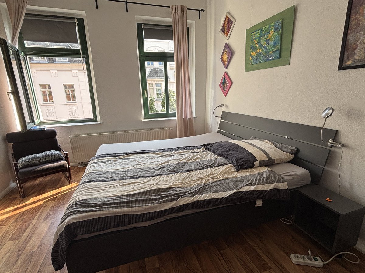 When German people get to a hotel and find it has bedding that covers the entire bed and big, fluffy pillows that actually support their heads, are they disappointed? Do they call the front desk to ask for one flat, lumpy 80 x 80 cm pillow instead? #Germany