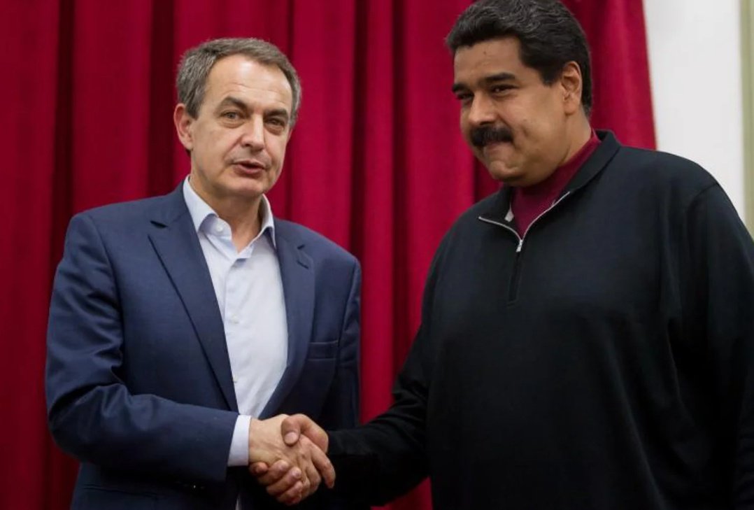 MartaSevilla (@marbalcas) on Twitter photo Señor <a href="/realDonaldTrump/">Donald J. Trump</a> este es el jefe de marketing de Nicolas Maduro.
Son como la uña y la mugre,como la mierda a un poyete, como Mortadelo y Filemón. A por ellos! Señor <a href="/realDonaldTrump/">Donald J. Trump</a> este es el jefe de marketing de Nicolas Maduro.
Son como la uña y la mugre,como la mierda a un poyete, como Mortadelo y Filemón. A por ellos!