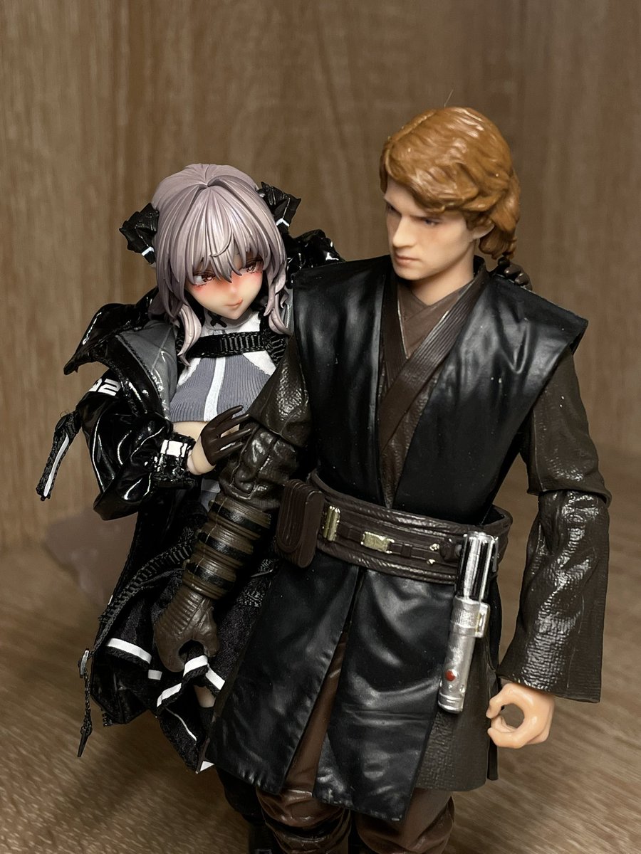 5017Set's tweet image. Fall into the darkside

#theblackseries #starwars #HASUKI #