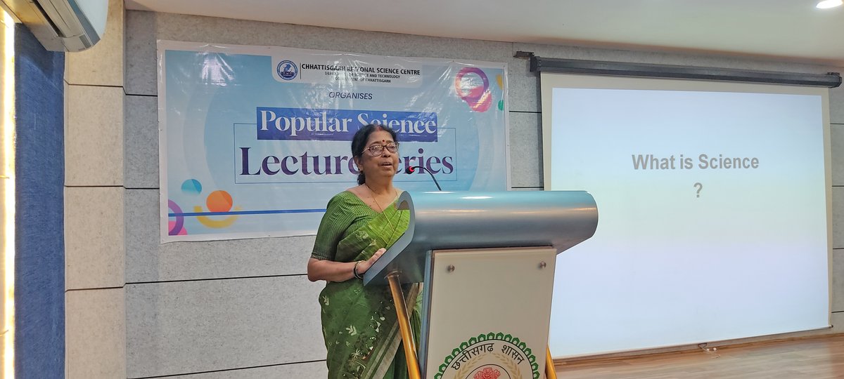 rscraipur's tweet image. 🔬 Popular Science Lecture Series: “What is Science?” 
A fun and interactive session where students discovered how science isn’t just facts, but a way of questioning, exploring, and understanding the world!
.
.
#PopularScience #WhatIsScience #ScienceForStudents #FutureInnovators