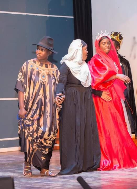 TinglyToes1's tweet photo. #Rise and shine ,
Classic literature, reimagined. Through this year's STMP, we showed that learning Shakespeare or any set book can be alive, visual, and inspiring.
#Tingly toes #School literature production #mentorship #🧡❤️ https://t.co/ctkJ8M24Ei