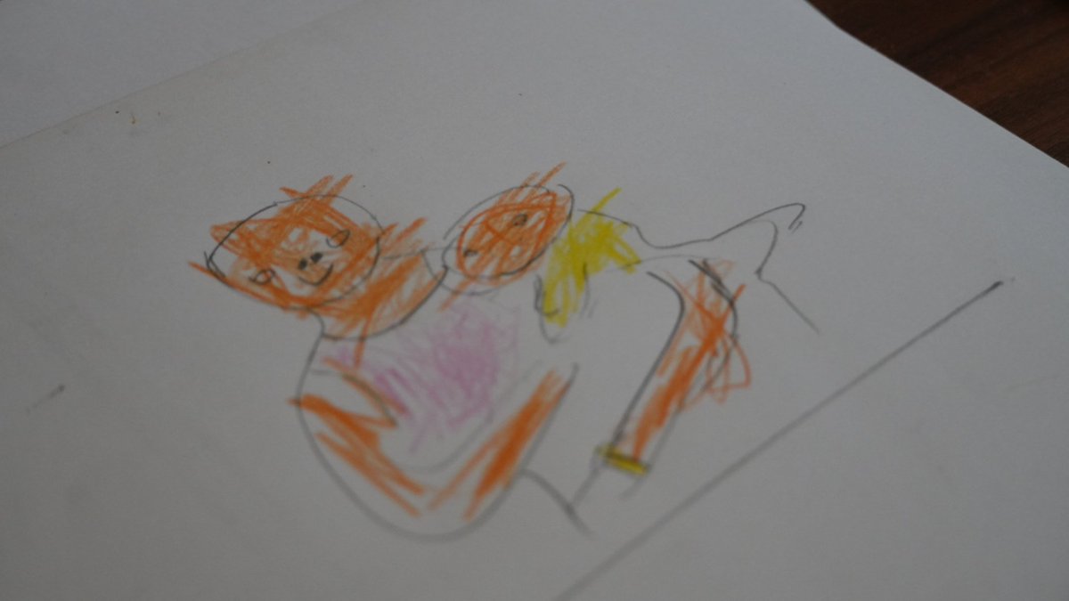 zn_mudaspack's tweet photo. My son just drew a picture of me and him from a portrait… now I can’t tell if I should be a proud dad of a future artist, or start saving for a different career path 😂😂 
Swipe ▶️ https://t.co/qw1XyYKUWC