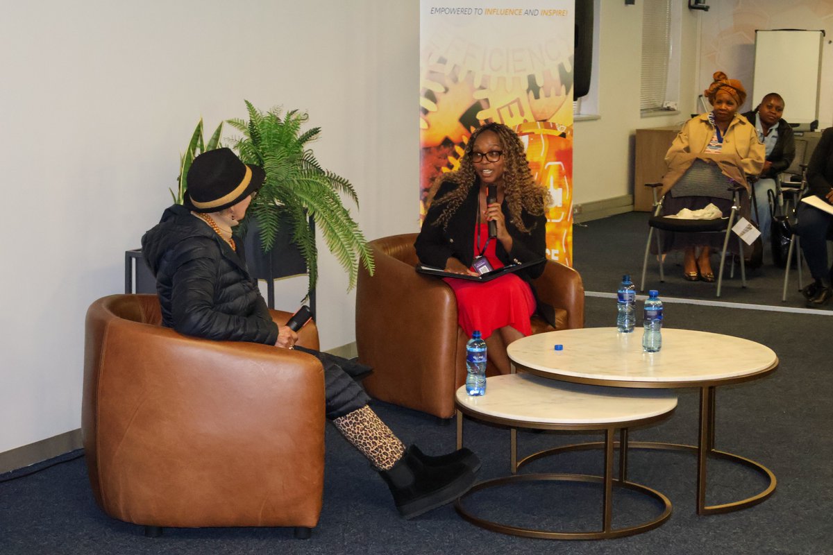Umkhitha's tweet photo. Post 2 - Mama Sophie De Bruyn did an amazing job taking us through the events leading up to the decision to hold the march and on the day

We all had goosebumps, listening to her. The honor of having someone who was there and was part of major decisions taken is quite priceless https://t.co/zN2wRgYPrD