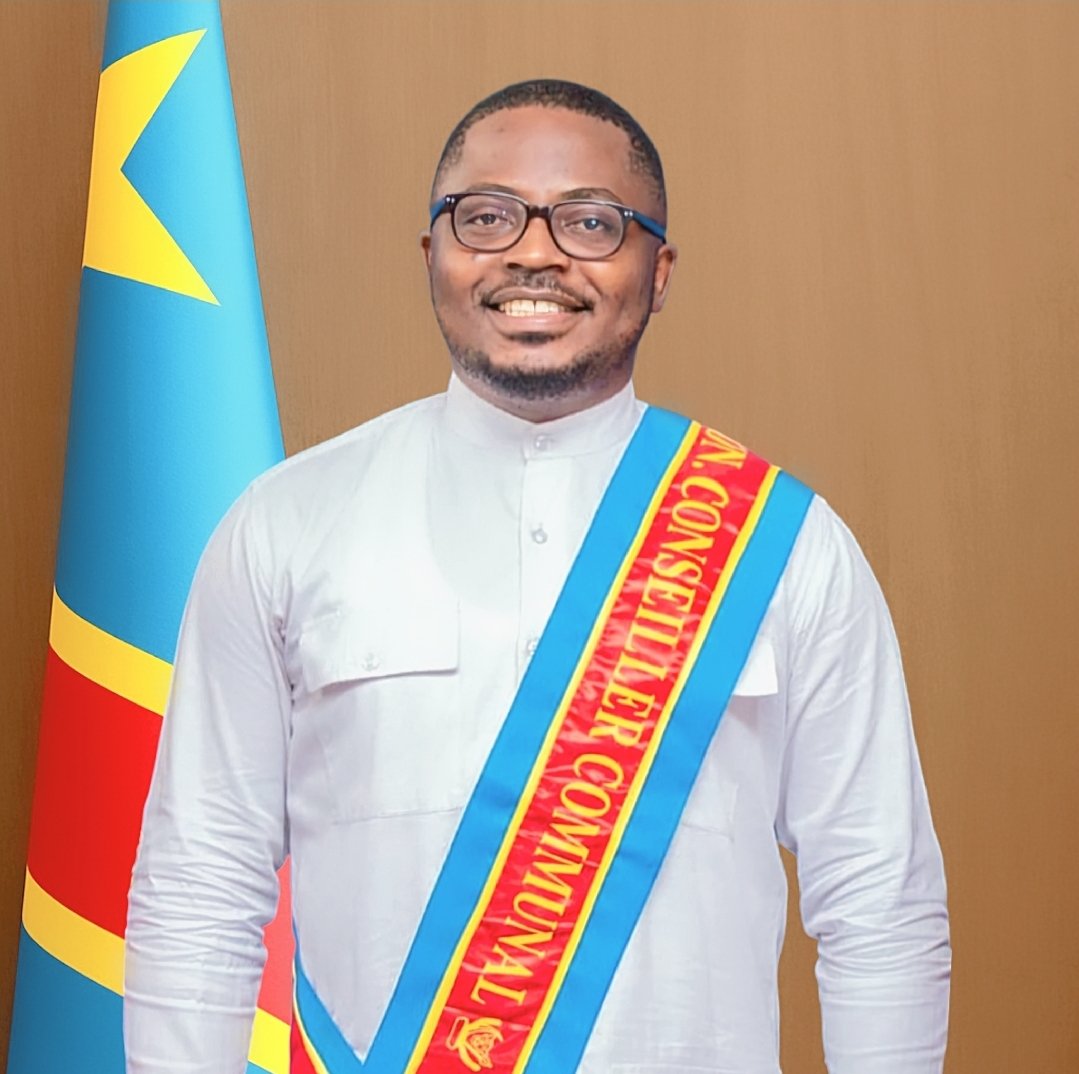 Gauthier-Anel Kombe (@kombegauthier) on Twitter photo Heureux anniversaire monsieur le conseiller <a href="/mazambiofficiel/">Jonathan Mazambi</a>, nous te souhaitons santé et prospérité 🎉🎂🎂🎉
#Chaque_Jour_est_une_vie Heureux anniversaire monsieur le conseiller <a href="/mazambiofficiel/">Jonathan Mazambi</a>, nous te souhaitons santé et prospérité 🎉🎂🎂🎉
#Chaque_Jour_est_une_vie