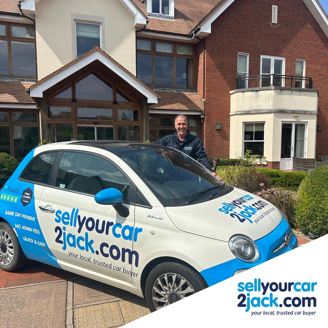 sell2jack's tweet photo. We raised £614 for @starandgarter this quarter 🎉 A cause close to our car buyer Steve &amp; his wife, after the charity cared for his father-in-law. Thanks to a raffle, cake sale &amp; a donation match from Sell Your Car 2 Jack 💙 

#GivingBack #Charity https://t.co/gIg02ztNdg