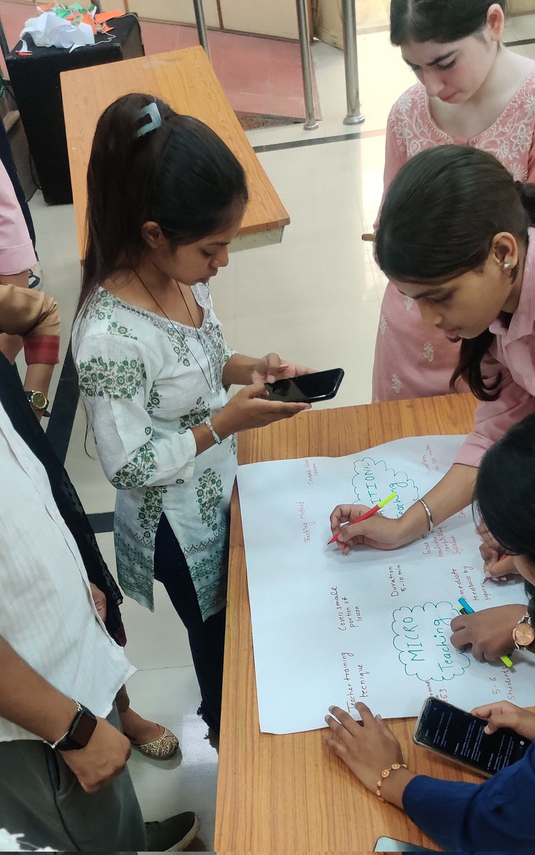 laxmidagar007's tweet photo. 📖✨ Orientation on Micro Teaching ✨📖
Day 2 | 19th August
DIET R.K. Puram organized the Orientation Week  of Micro Teaching for D.El.Ed. 1st year trainees.
An insightful beginning towards nurturing effective teaching skills. 👩‍🏫👨‍🏫 https://t.co/Ism5pnlS8r