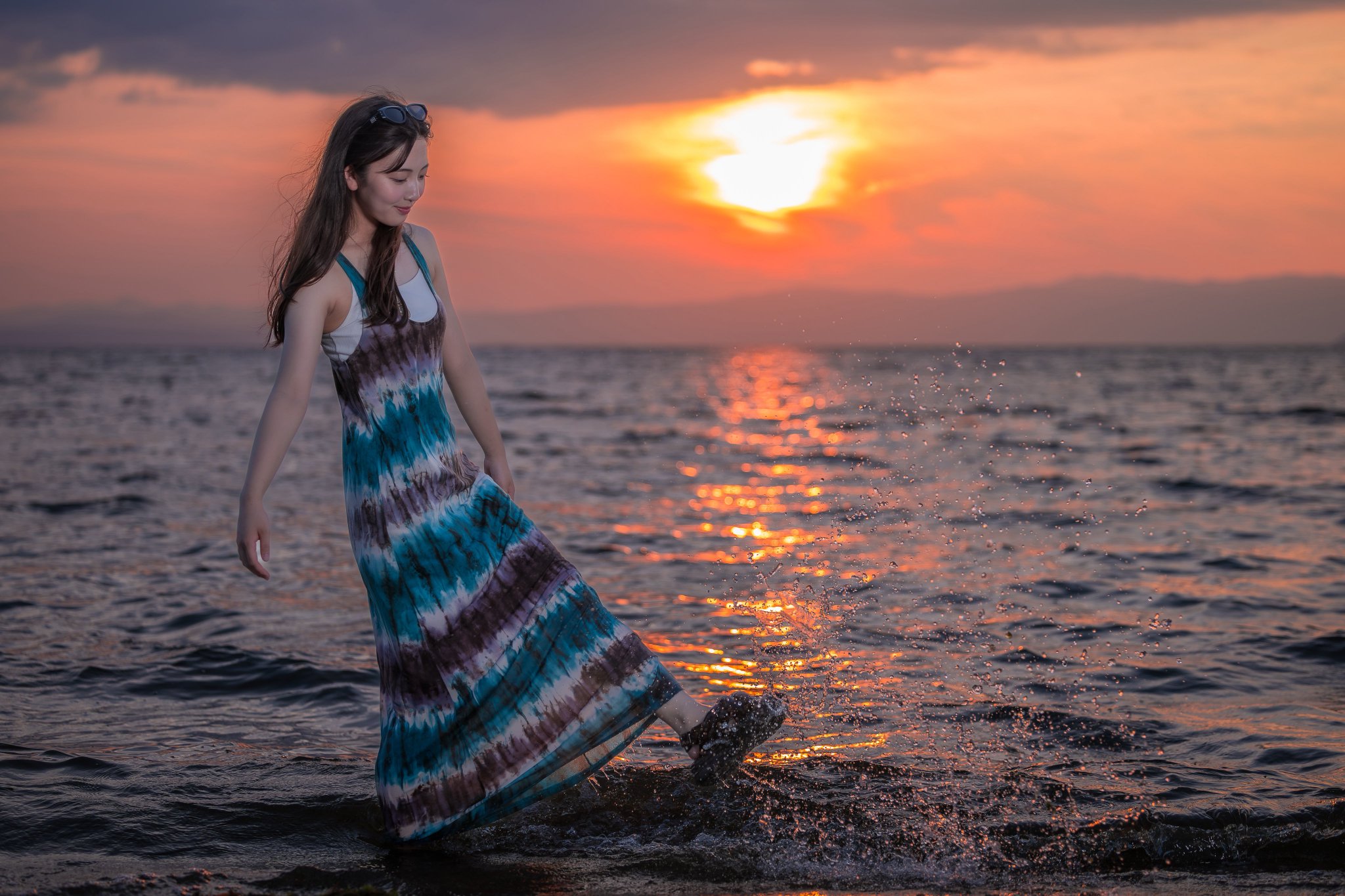 洋書　FLASH OF LIGHT WALLOF FIRE日本人撮影の原爆写真集 洋書 FLASH OF LIGHT WALLOF FIRE日本人撮影の原爆写真集