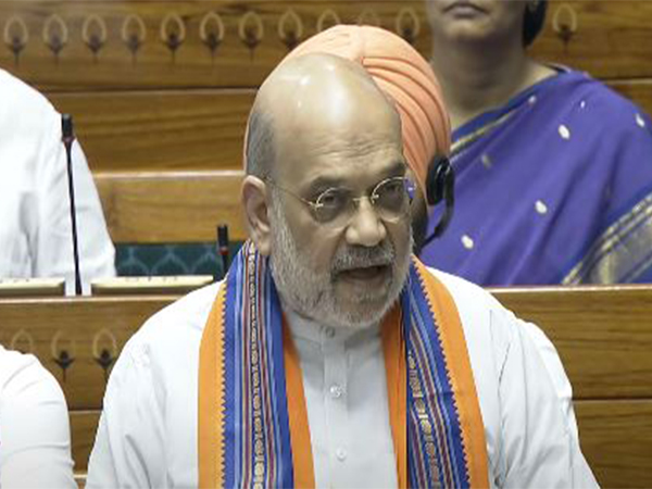 ani_digital's tweet photo. Amit Shah tables bills in Lok Sabha to remove PM, CMs, Ministers held on serious charges

Read @ANI Story | https://t.co/EtZu5gW7Wa
#Amitshah #Parliament #AmendmentBills https://t.co/et7nvpvXlk