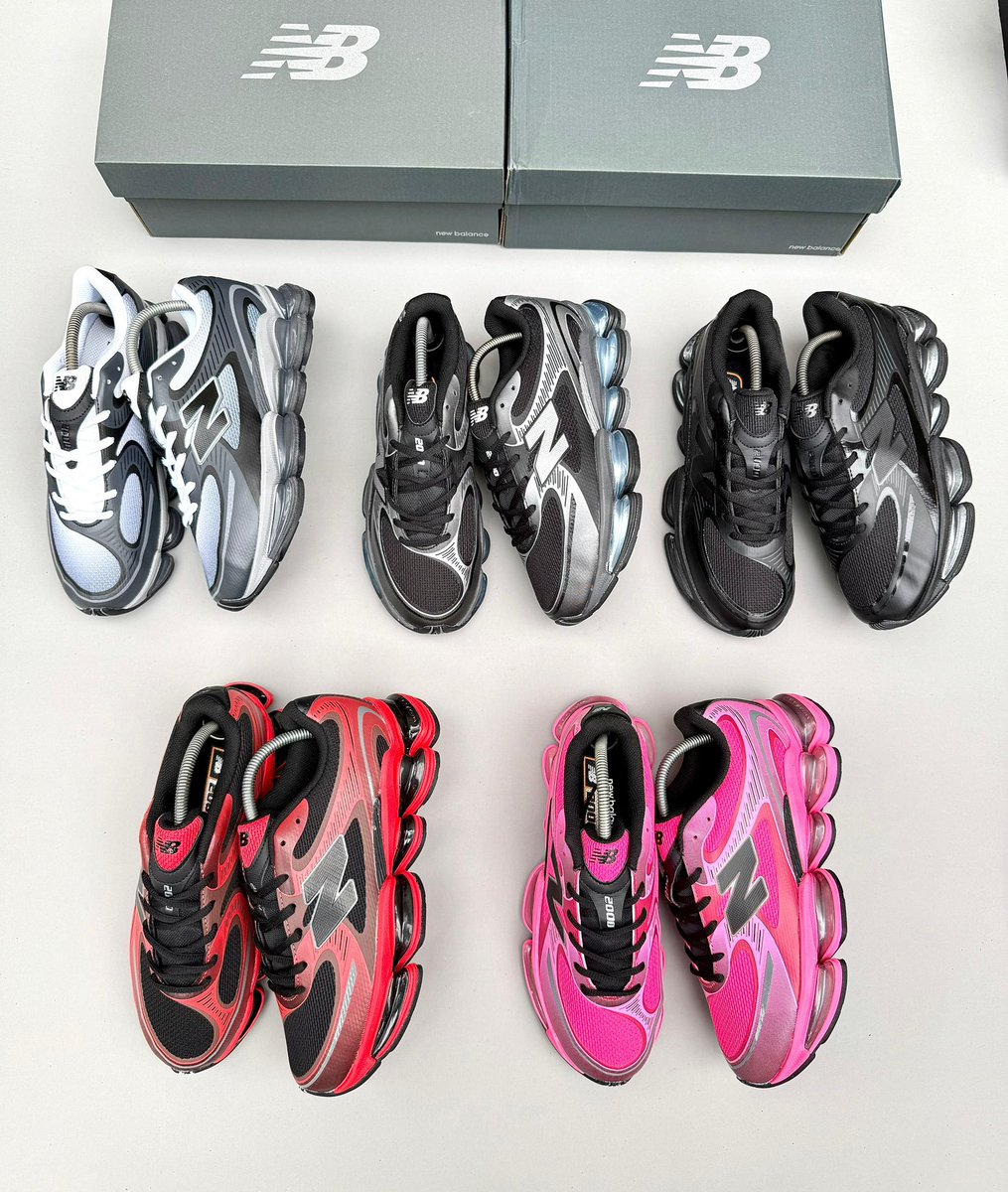 ___Pelly's tweet photo. New Balance Abzorb 2000 in 9colours!!!!

Sizes 40-45. 

70,000 naira 

Please repost!!!🫡❤️❤️ https://t.co/zF4R9IlQkI