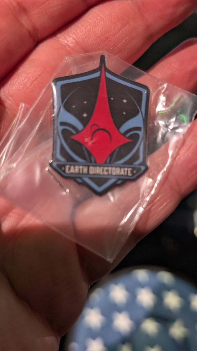 DanielHeithorn's tweet photo. Mein erster Gamescom Pin 2025 vom Outer Worlds 2 Kino!
#xboxgamescom
#gamescom
#DrWindows https://t.co/F4EzYI7Dk8