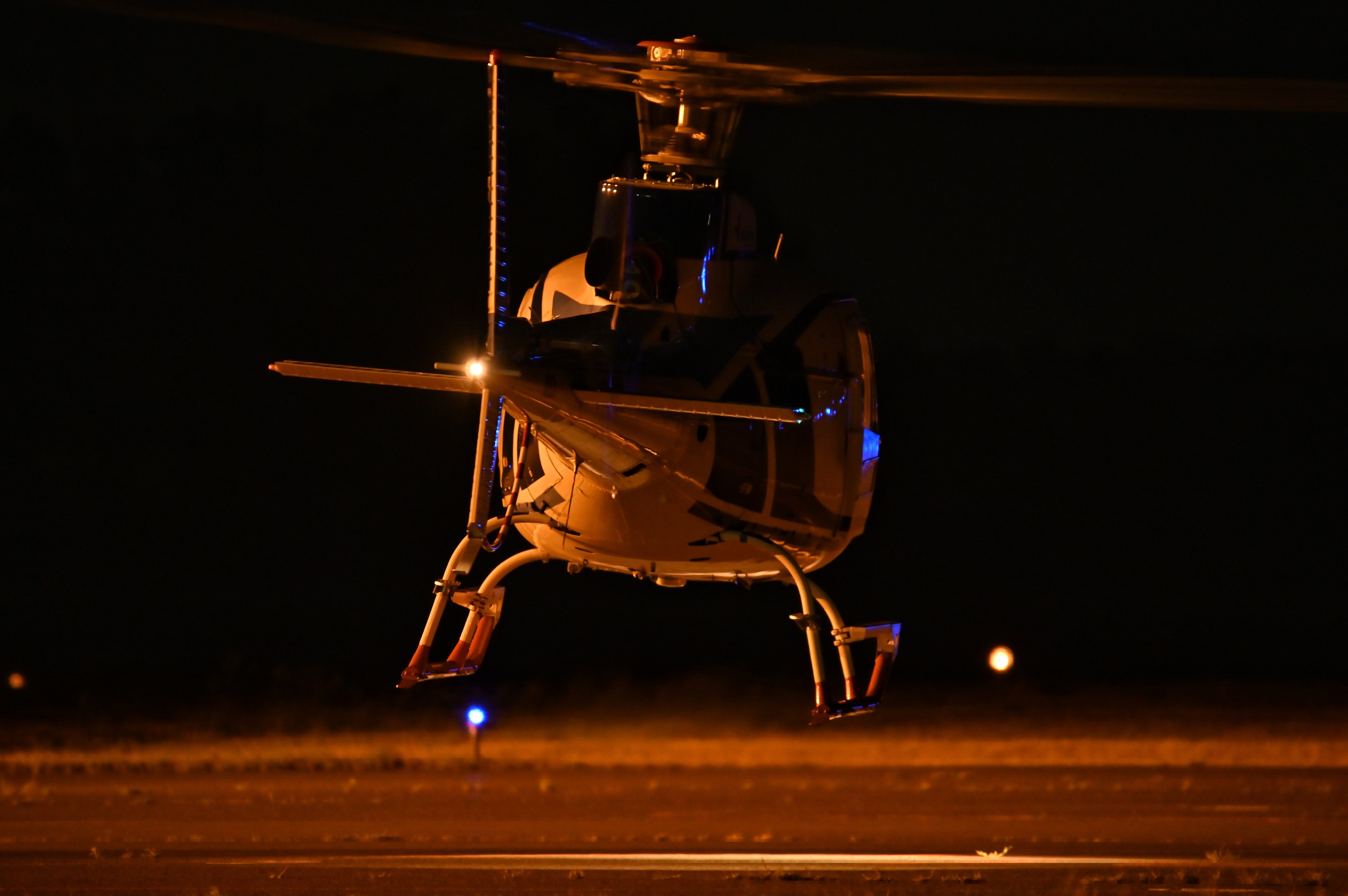航空機・ヘリコプター NORTHEAST yellowbirds NORTHEAST yellowbirds 航空機・ヘリコプター