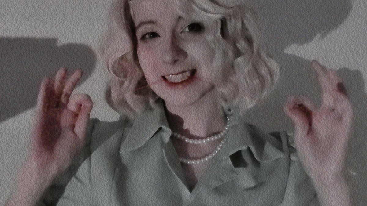 kiyokkork11037's tweet photo. Here are some photos that I like 
#ghostandpals #communicationscase1 #housewiferadio #nancyelsner #cosplay https://t.co/rffOQU7uTj