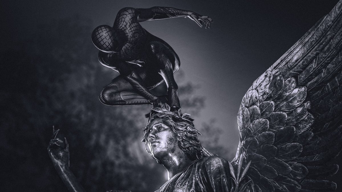 Spidy
<a href="/insomniacgames/">Insomniac Games</a> 
#InsomGamesCommunity