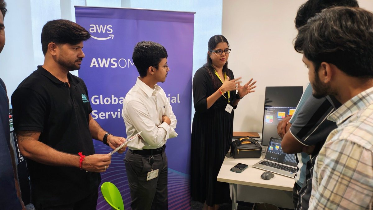 worldlinetech's tweet image. #WorldlineTeX is all about getting inspired! 
We&apos;re here to learn, connect with amazing people, and share our love for tech and discoveries

Let&apos;s keep that awesome tech spirit going strong 💪! 

#TechAtWorldline #TechTalks #TechConnections #TechLove 

@googlecloud  @awscloud