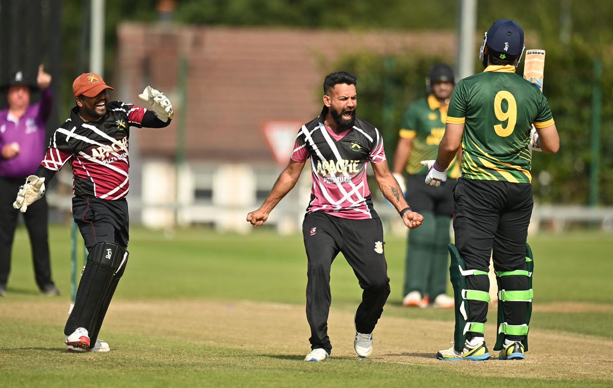 The Irish Cricket Podcast (@irishcricketpod) on Twitter photo All-Ireland finals weekend brings a rare chance for club players to line out with a national audience
<a href="/drawingthetrade/">Ally McCalmont</a> +<a href="/nathanrjohns/">Nathan Johns</a> recap the best weekend on club cricket's calendar
PLUS why Campher has to play for Munster instead of Essex. Listen⬇️
creators.spotify.com/pod/profile/na… All-Ireland finals weekend brings a rare chance for club players to line out with a national audience
<a href="/drawingthetrade/">Ally McCalmont</a> +<a href="/nathanrjohns/">Nathan Johns</a> recap the best weekend on club cricket's calendar
PLUS why Campher has to play for Munster instead of Essex. Listen⬇️
creators.spotify.com/pod/profile/na…