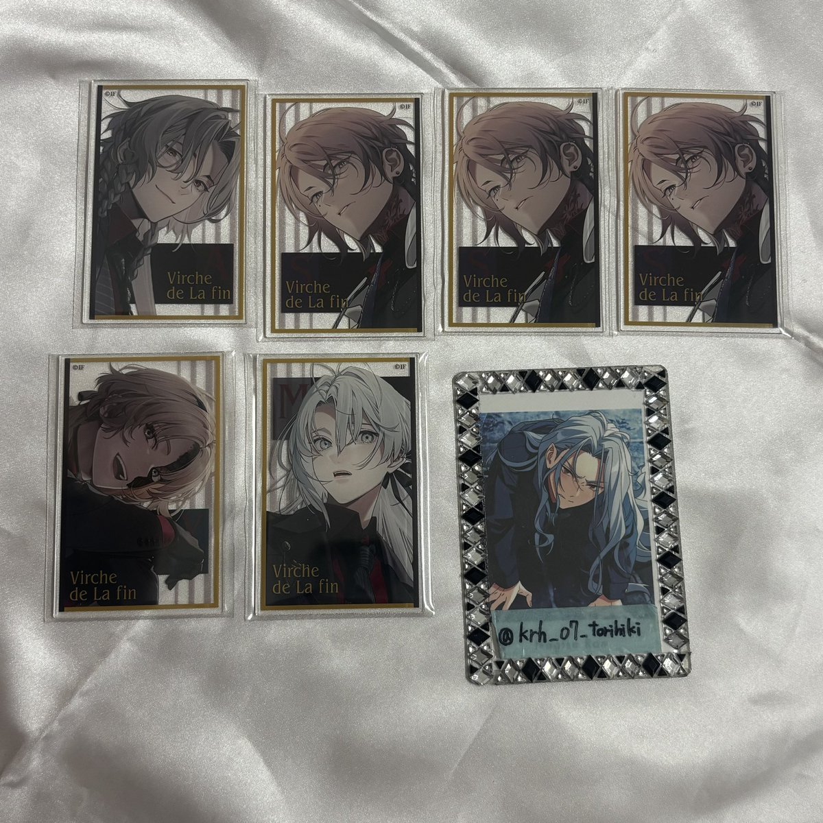 krh_07_torihiki's tweet photo. 【交換/譲渡】終ヴィル オトマ オトなつ 
缶バッジ アクカ アクスタ

譲:＊シアン ＊アンクゥ マティス イヴ
アドルフ

求:定価 ＋送料

・＊はお声掛けが重なる場合
    無印複数含む方優先
・オトパ手渡しまたは郵送

お気軽にお声掛けください！ https://t.co/xkXhkzeehU
