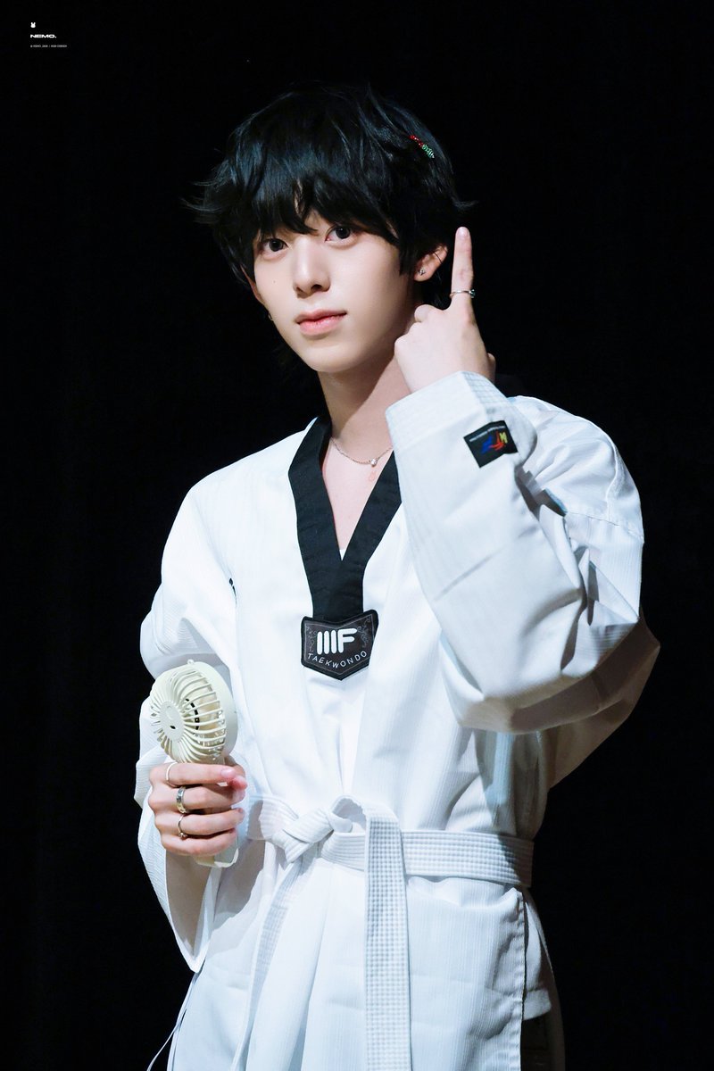 250819
#즈언 #CHIHEN #簡志恩 #아홉 #AHOF