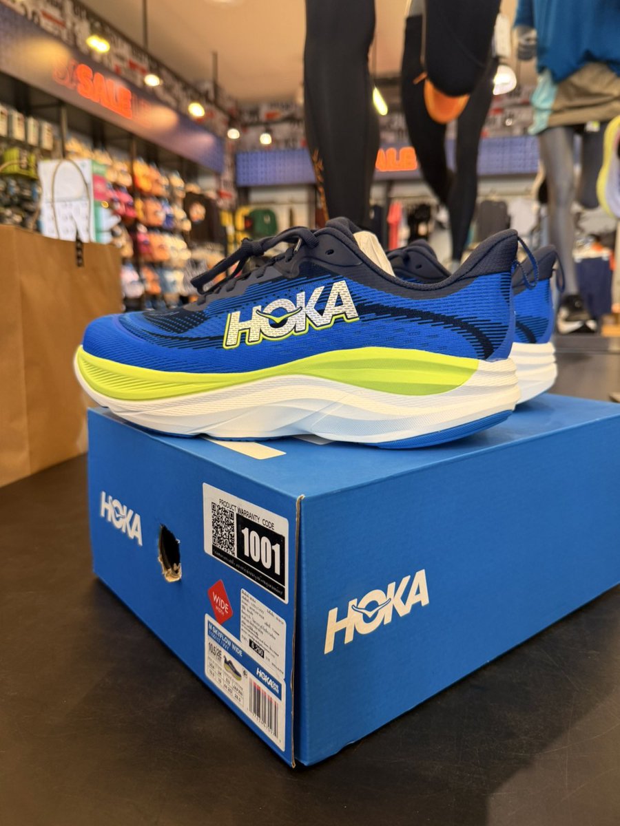 YeLinHtut1984's tweet image. HOKA 😍 
#hoka #runningshoes #skyflow #skyflowwide 🇫🇷🇫🇷