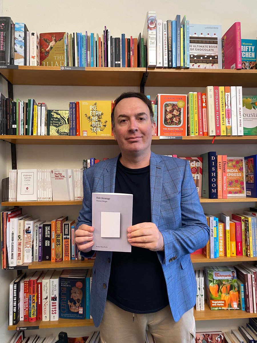 ChorltonBkshop's tweet image. Was lovely to meet local Chorlton Poet Patrick Wright this morning. 
His new poetry collection 'An Exit Strategy' is available to buy in store now and features in our current poetry window display!

@saturnineone 
@brokensleep 

#indiebookshop #localauthor #chorlton