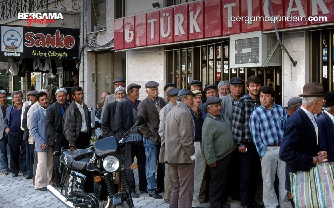 ❇️Eski Türkiye özlemim depreşti birden (!)

❇️Ne güzel günlerdi değil mi?