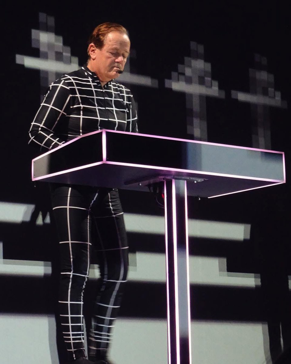 Computerliebe82's tweet image. Alles Gute zum Geburtstag, Ralf Hütter!

79歳✨お誕生日おめでとうございます✨
素敵な一年になりますように✨
Ralfずーっと大好き🤖❤️🇩🇪

#kraftwerk #ralfhütter 🎂