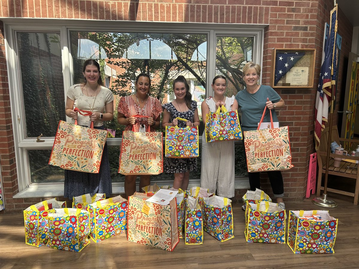 A BIG THANK YOU to the Worthington Lions for their generous donations to our <a href="/SlateHill3rd/">3rd Grade</a> stars! We appreciate your partnership! #itsworthit #theSlate🤩⭐️