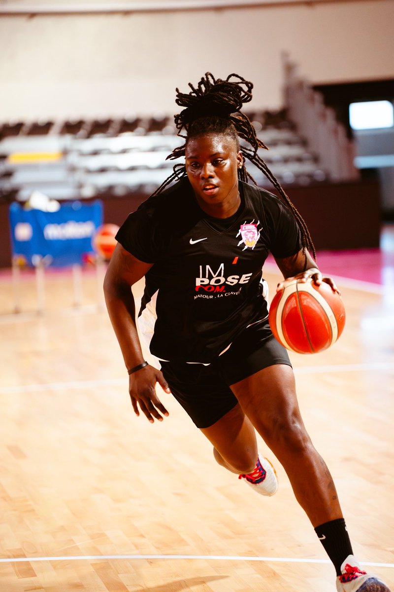 cbbs_basket's tweet photo. ๐๐ฅ๐ฅ๐๐ฌ ๐ฌ๐จ๐ง๐ญ ๐๐ ๐ซ๐๐ญ๐จ๐ฎ๐ซ ๐ฌ๐ฎ๐ซ ๐ฅ๐ ๐ฉ๐๐ซ๐ช๐ฎ๐๐ญ ๐
#cbbsensemble #LaBoulangereWonderligue #EurocupWomen https://t.co/YK94EedZQ4