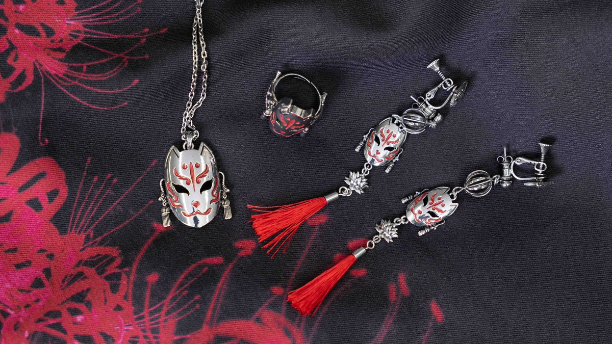 ミムラさん様 狐面ピアス 2セット 狐面ピアス(Fox Mask Pierce