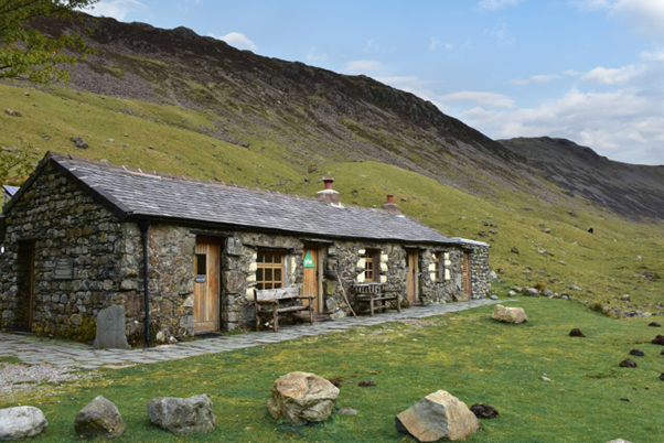 In this month's issue John Burland on the joys of hostelling.

Follow the link in our bio to order your September issue...

#hostel #hostellife #hostel #hostelling #hostellinginternational <a href="/YHA_Lakes/">YHA Lake District</a> <a href="/YHAOfficial/">YHA England & Wales</a>