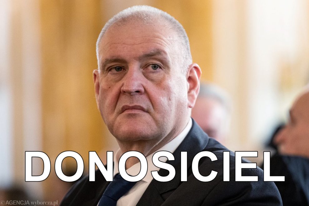 irenagos's tweet photo. A tak drogie dzieci wygląda konfident  z bandy @ZiobroPL namaszczony przez @pisorgpl na neo sędziego @TK_GOV_PL .
#DonosicielePiS 
#PiStoRosja https://t.co/WG5j3bQ5gh