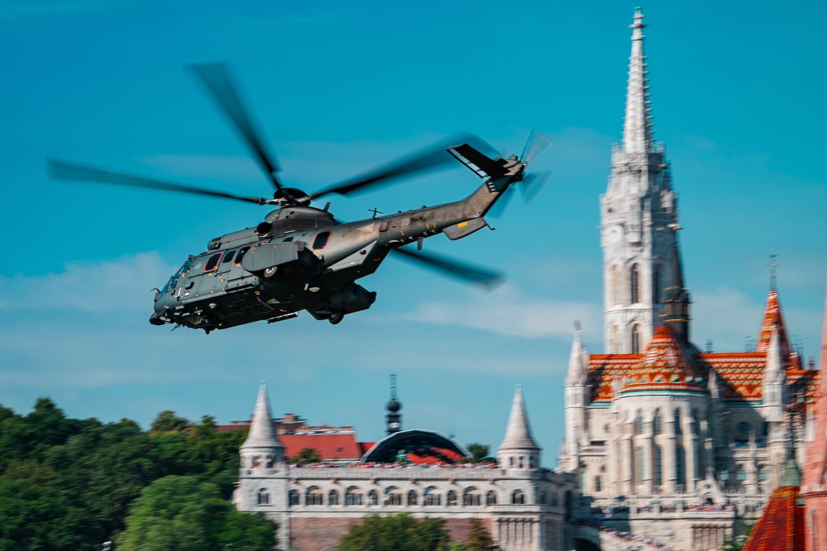 Some morning Fireworks in Budapest over Danube. “HAPPY BIRTHDAY HUNGARY” 🇭🇺 #foundationday <a href="/visit_hungary/">Visit Hungary</a> #aviationwall #youtubechannel