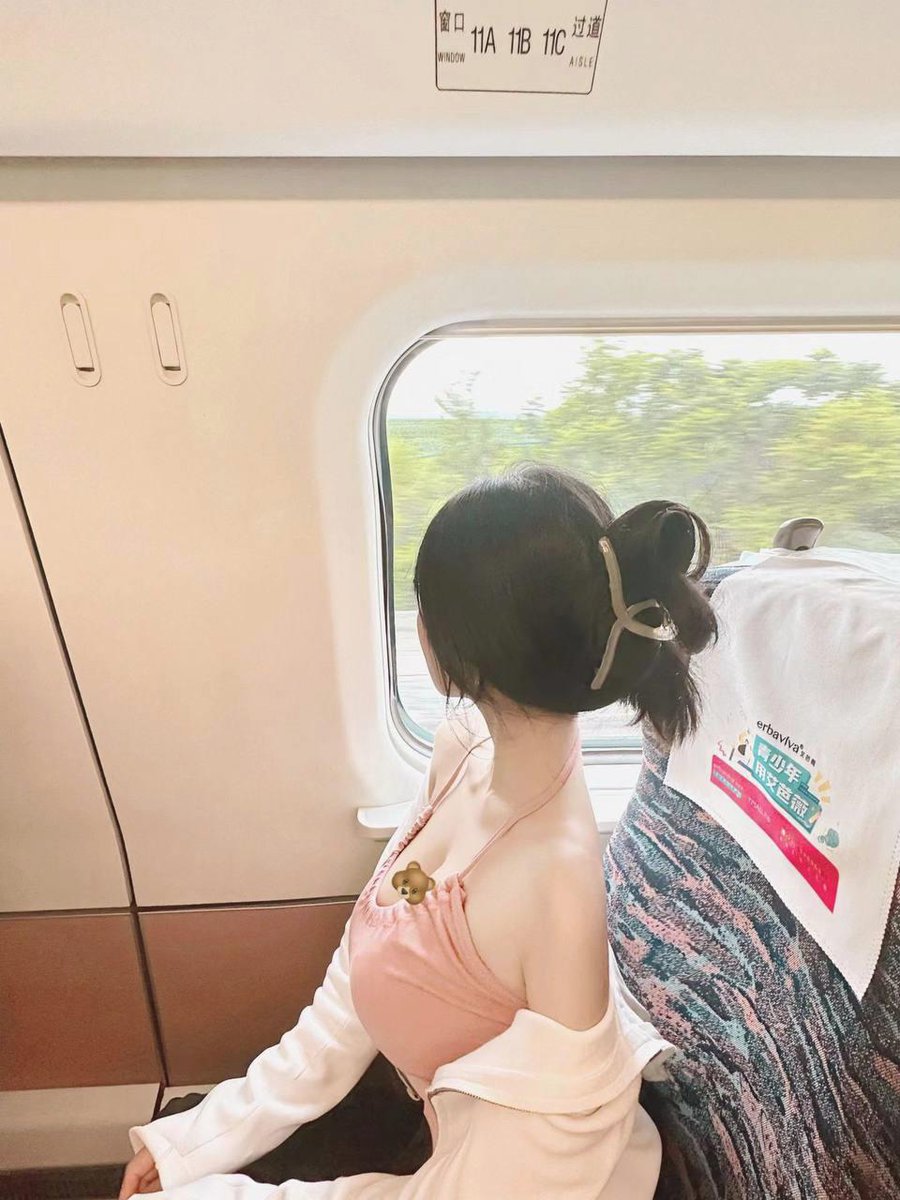 🚀Equality means people with disabilities have equal opportunities to lead and thrive. Let’s break barriers.  DisabilityInclusion Equ🌟ity