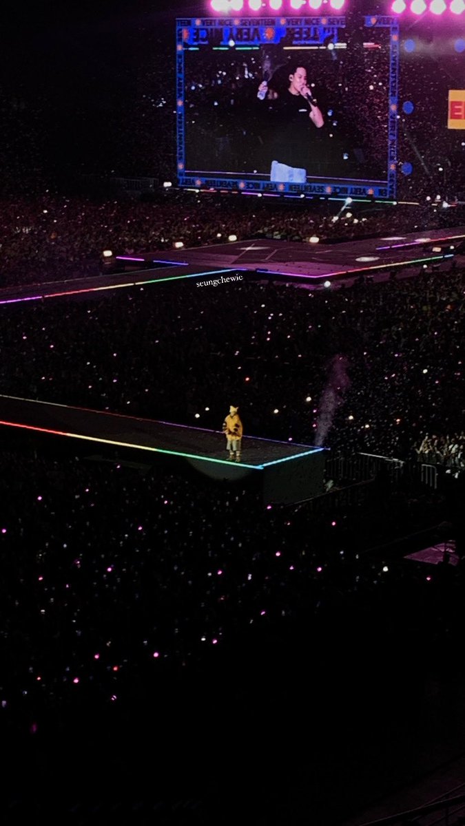 tiny hoshi in the sea of carat bongs🥹💗