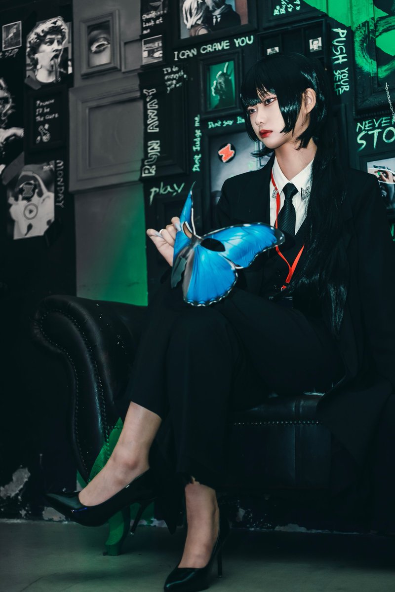 【Qterw-B-11 】

-그냥 보드게임 가져오신 거 아닙니까?

「진입 1분 전•••
○~판타지랜드로 출발합니다~○」
.
.