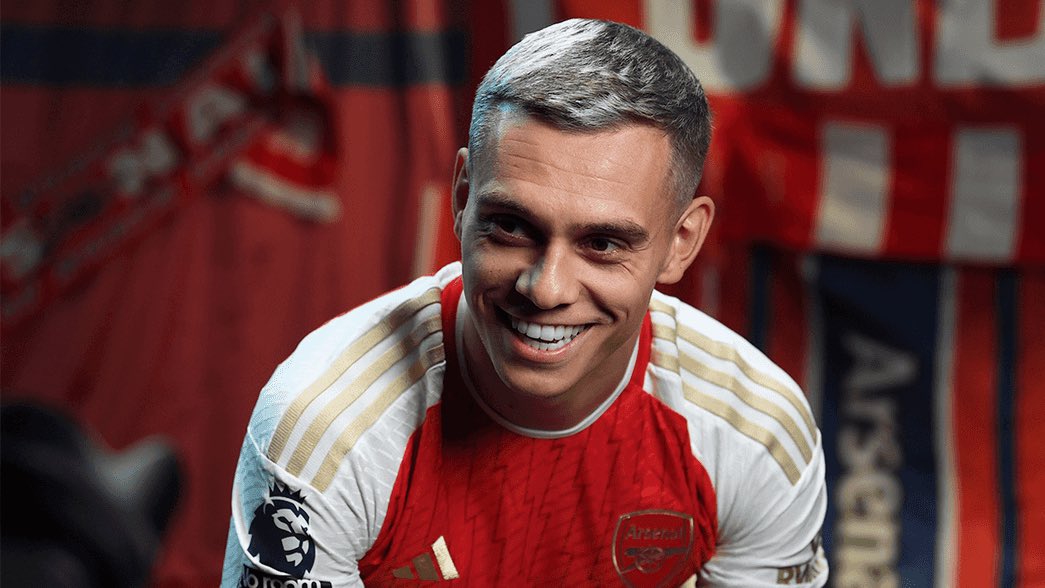 UPYOURARSENAL04's tweet photo. £21m Trossard has 53 G/A for Arsenal, Mainly off the bench😘

Mudryk who we nearly signed for £100m has 7 G/A for Chelsea😂

And currently facing a 4 year ban for failing a Drug test, plus 9 year contract😭 https://t.co/o2AC4aJXEd