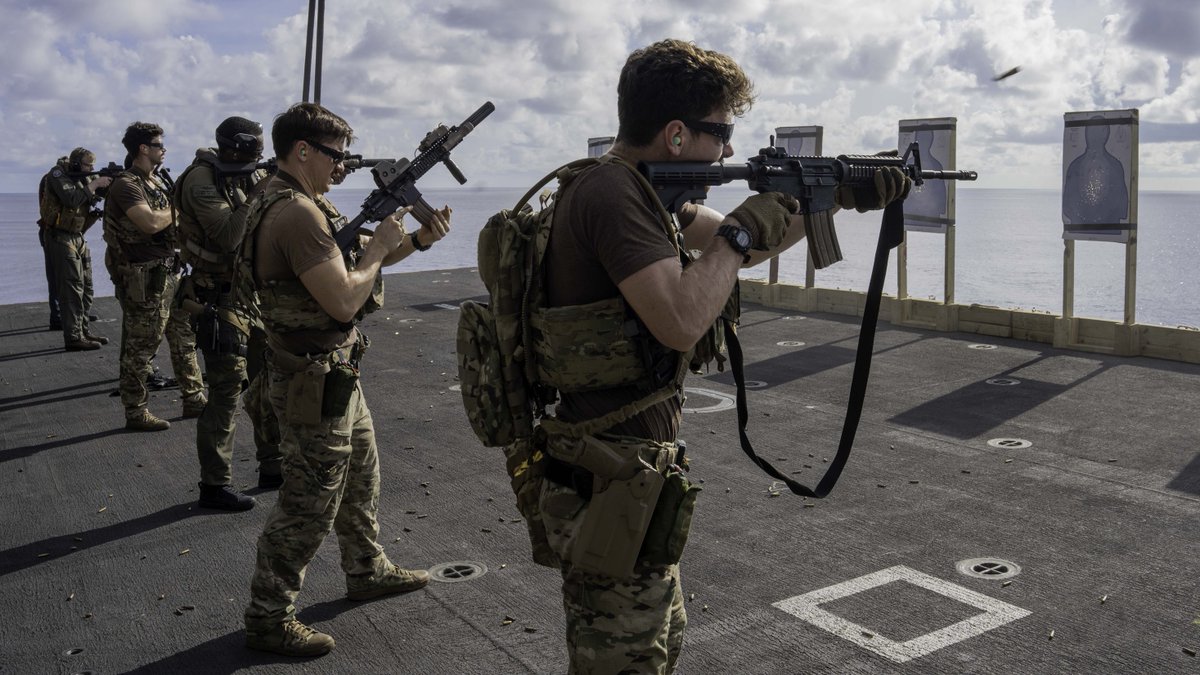 7th Fleet tweet media