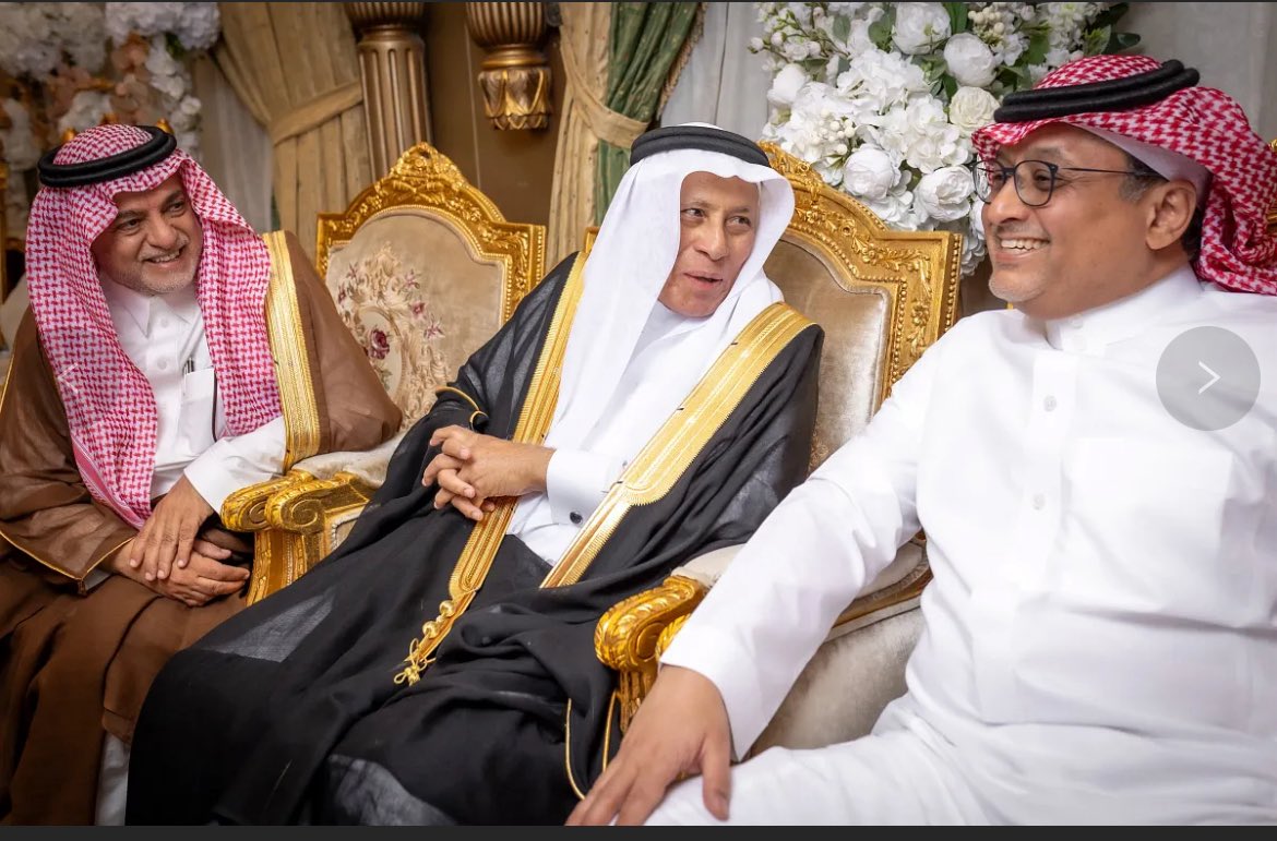 SAlhamrani's tweet photo. الحمد لله الذي بنعمته تتم الصالحات 
احتفلنا  بزواج ابني حاتم ، فشكرًا لكل من شاركنا فرحتنا ودعا لنا، ونسأل الله أن يبارك للعروسين ويجمع بينهما على خير https://t.co/dyFIJP13k7