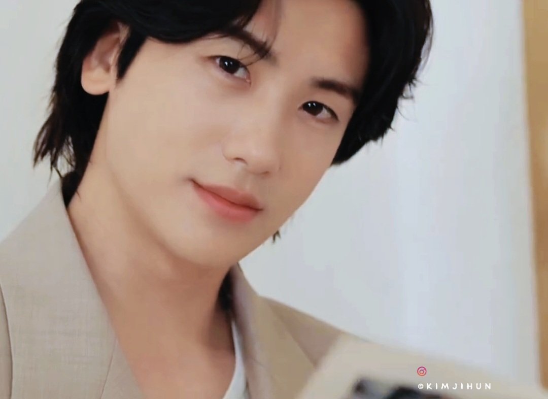 99Kimjihun's tweet photo. [CONCEPT FILM]
𝙿𝙰𝚁𝙺 𝙷𝚈𝚄𝙽𝙶𝚂𝙸𝙺 𝟷𝚜𝚝 𝙹𝚊𝚙𝚊𝚗 𝙼𝚒𝚗𝚒 𝙰𝚕𝚋𝚞𝚖 [𝙱𝙴𝙶𝙸𝙽𝙽𝙸𝙽𝙶]
BEGINNING CONCEPT FILM #3

2025.09.01 (MON) 18:00

#박형식 #parkhyungsik
#BEGINNING #conceptfilm
#REVE #레브 #레브엔터테인먼트 https://t.co/dqfLn1WV9R