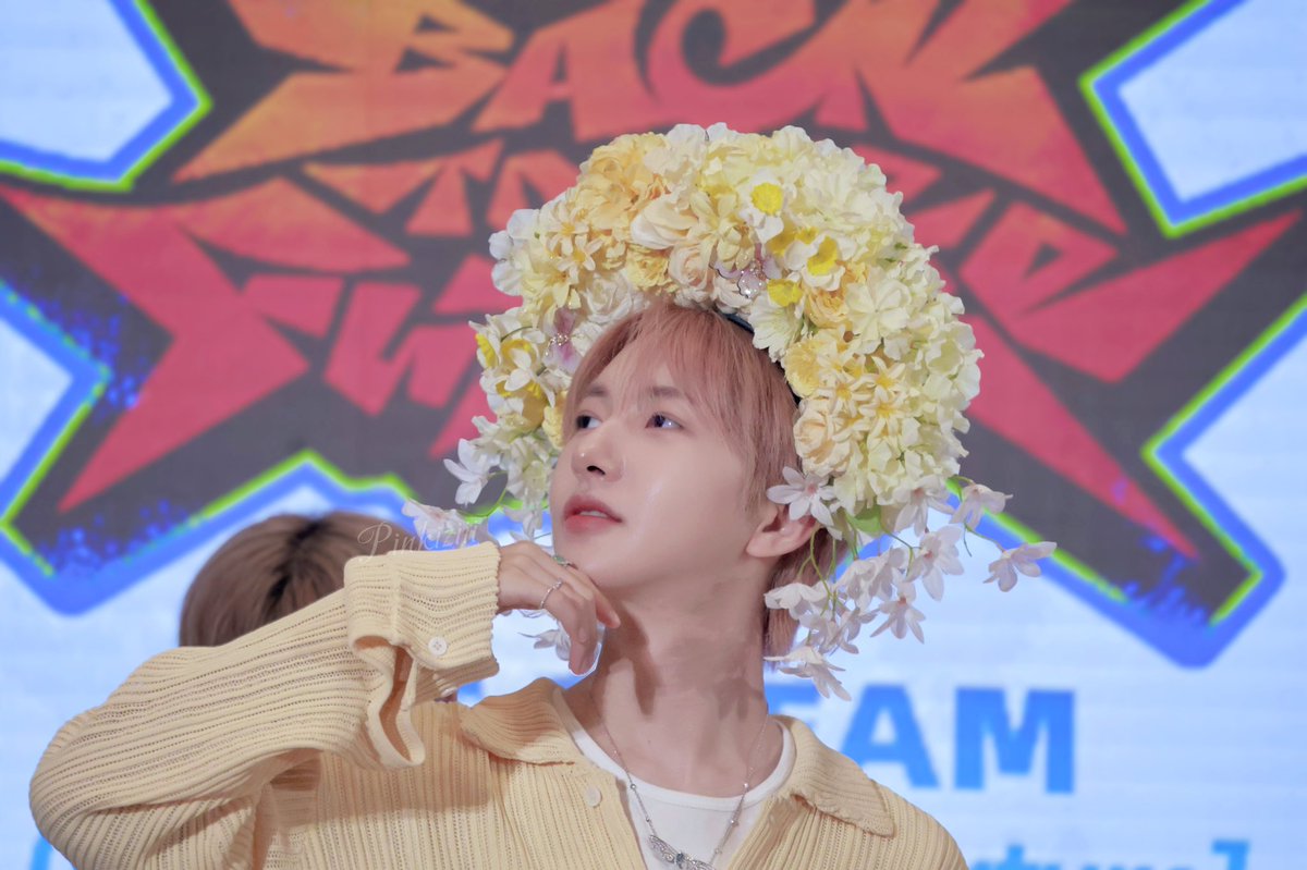 Pinkiziii tweet media