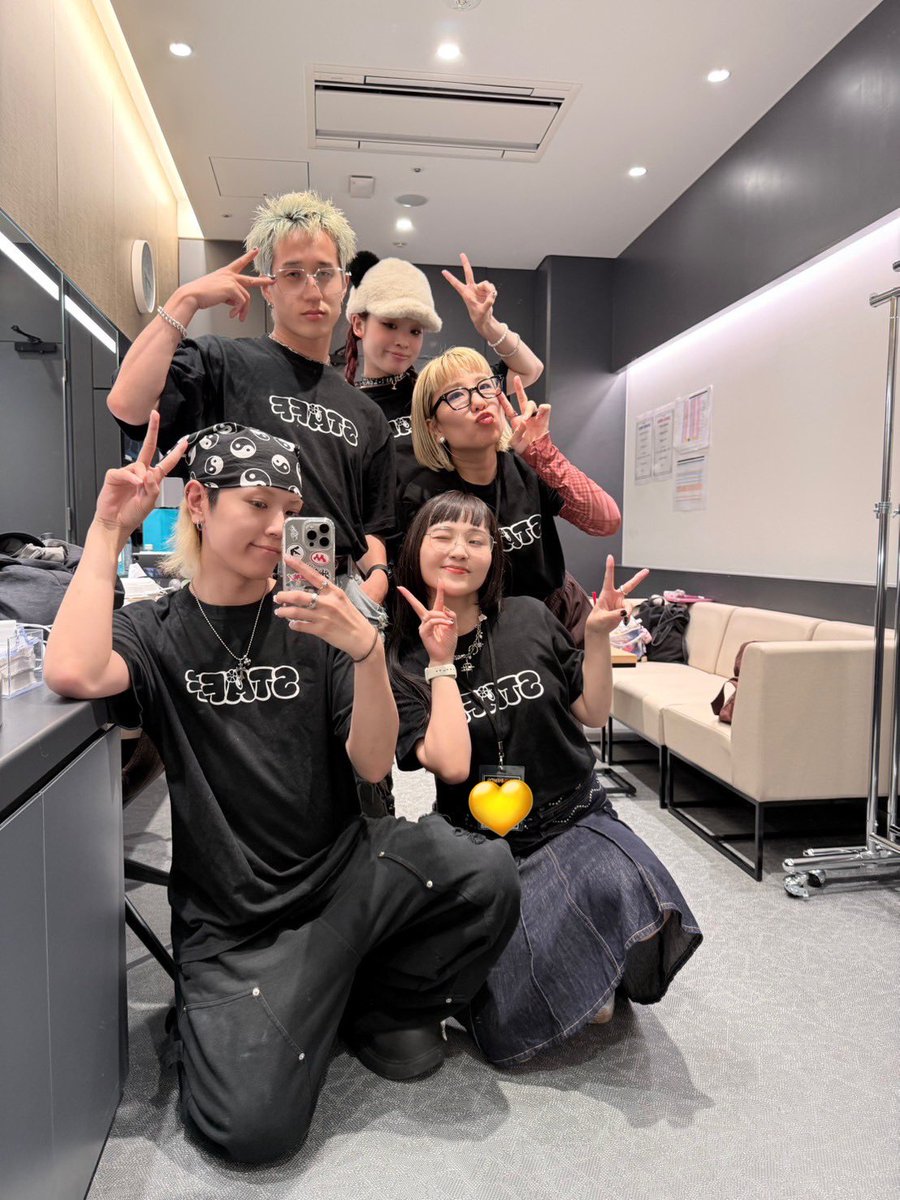 marina__tanaka's tweet photo. HANAちゃんファンミ最高でした❤️❤️❤️❤️ https://t.co/HDr5pyKK0b