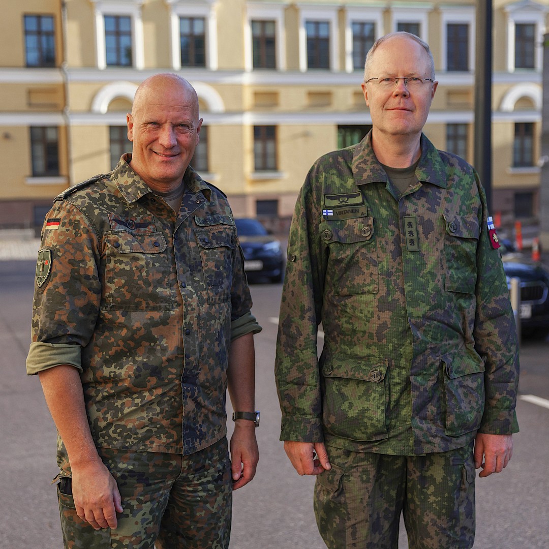 The Commander of <a href="/NATOJFCBS/">NATO Allied Joint Force Command Brunssum - JFCBS</a>, General Ingo Gerhartz, visited Finland 🇫🇮 today, hosted by the Chief of Defence Command, Lieutenant General Vesa Virtanen. The discussions focused on the current security situation and cooperation to strengthen European security.
#WeAreNATO